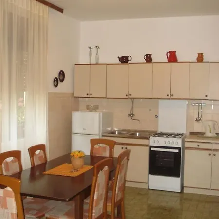 Apartament Xenia
